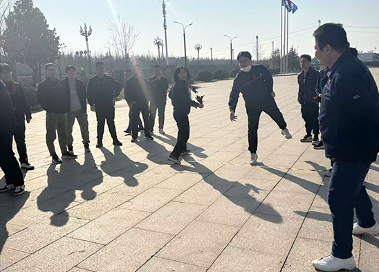 凝心聚力強堡壘，勇毅前行開新局